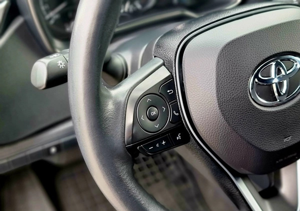 Toyota Corolla cena 89900 przebieg: 124798, rok produkcji 2020 z Suchań małe 436